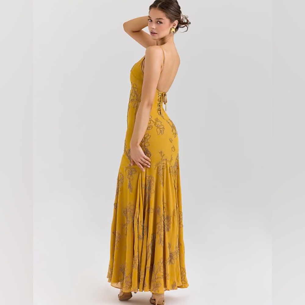 HOUSE OF CB 'Rosalia' Gold Embellished Hand Beaded Maxi Dress NWOT - Picture 5 of 10